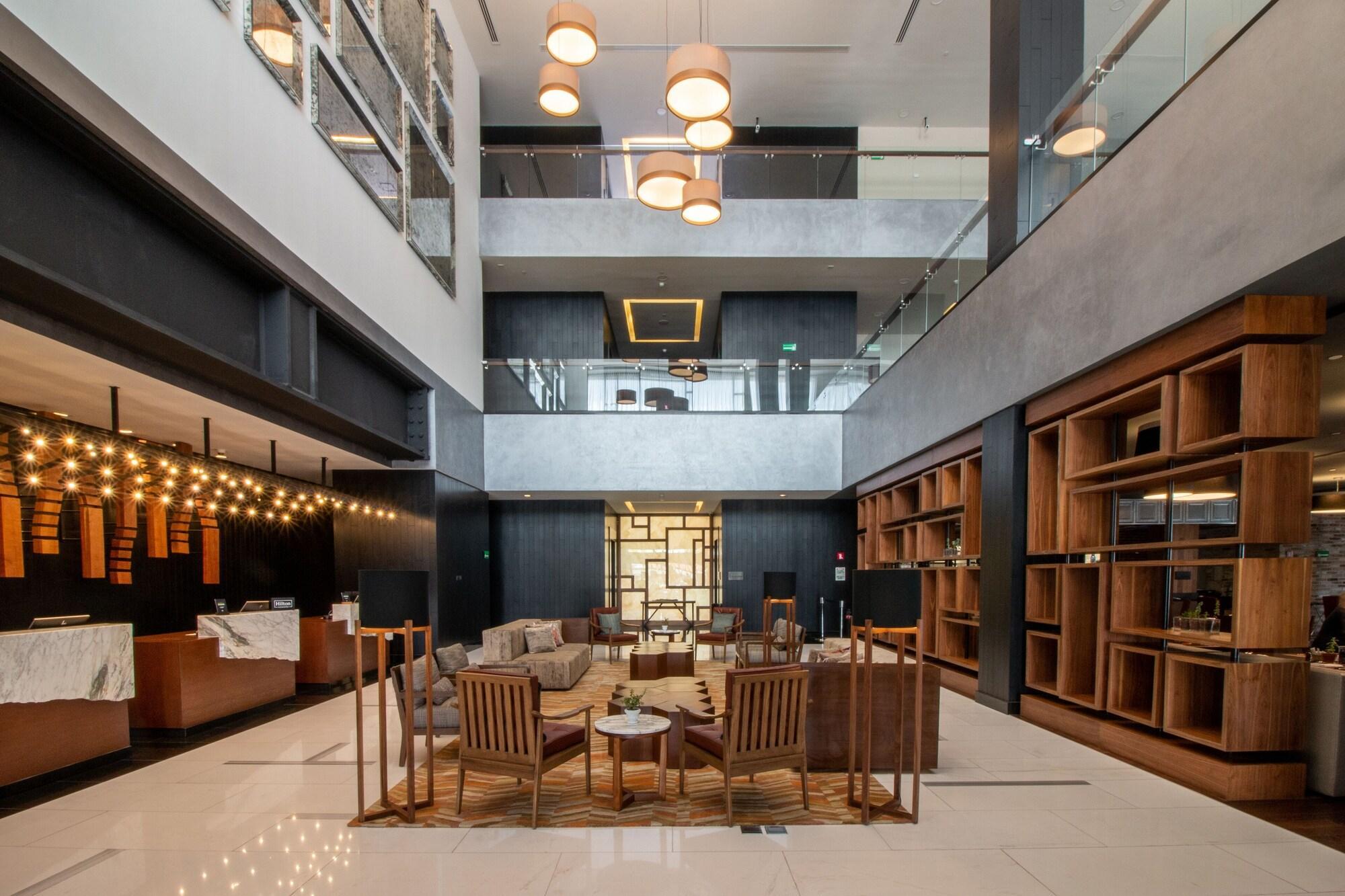 Doubletree By Hilton Celaya Celaya  Buitenkant foto