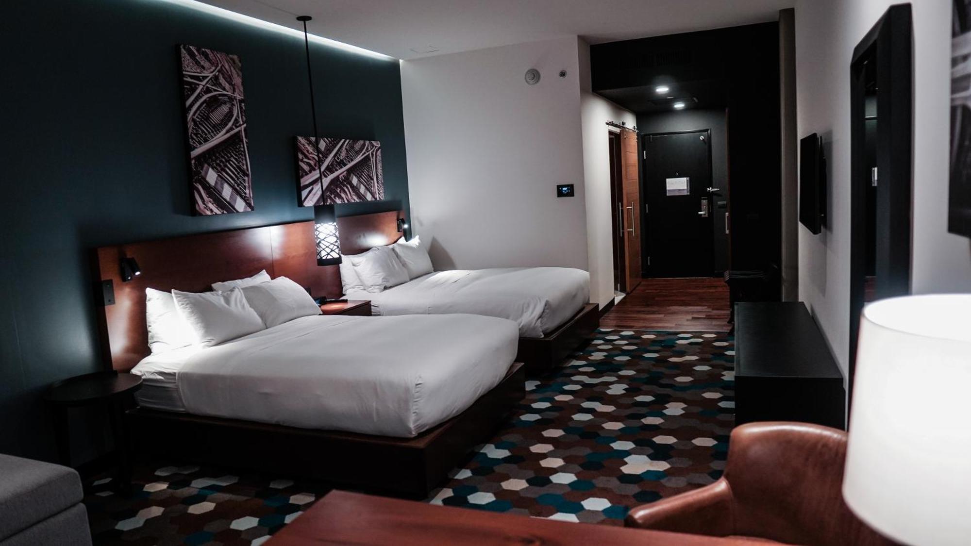 Doubletree By Hilton Celaya Celaya  Buitenkant foto