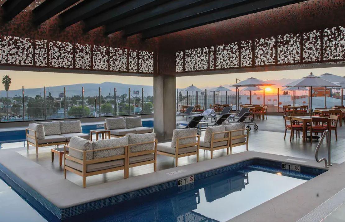 Doubletree By Hilton Celaya Celaya  Buitenkant foto